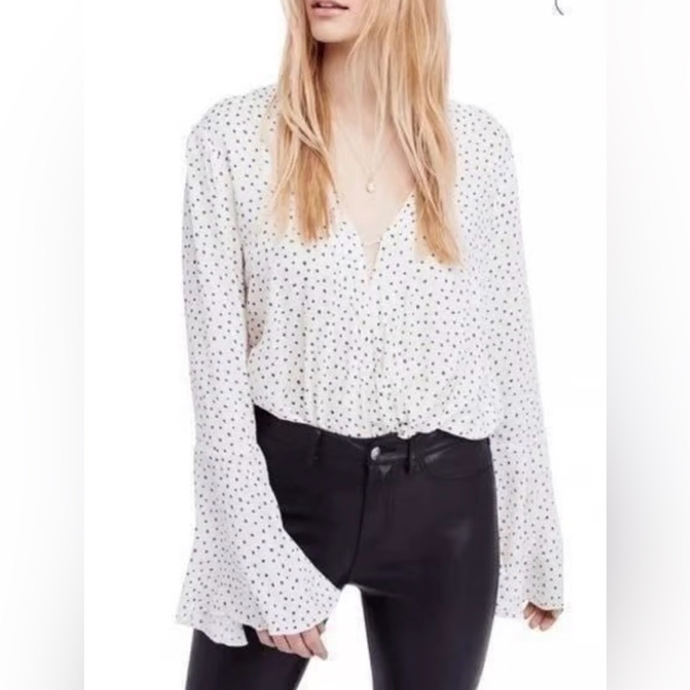 Free People Intimately Free Ivory Makin Waves Bell‎ Sleeve Cream Blue bodysuit M